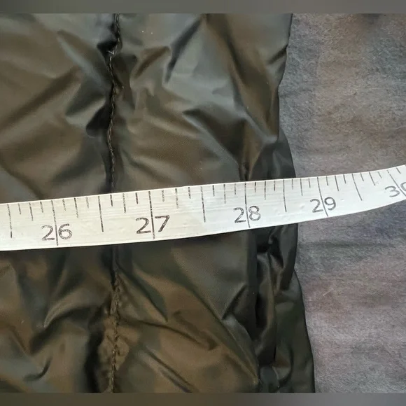 NWT Lululemon All Days Vest Dark Olive size 2 - Picture 9 of 10